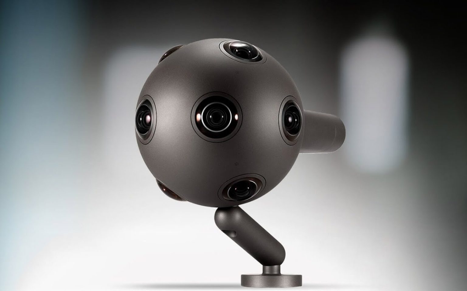 Caméra 360° Nokia ozo, développée par Nokia en 2015.